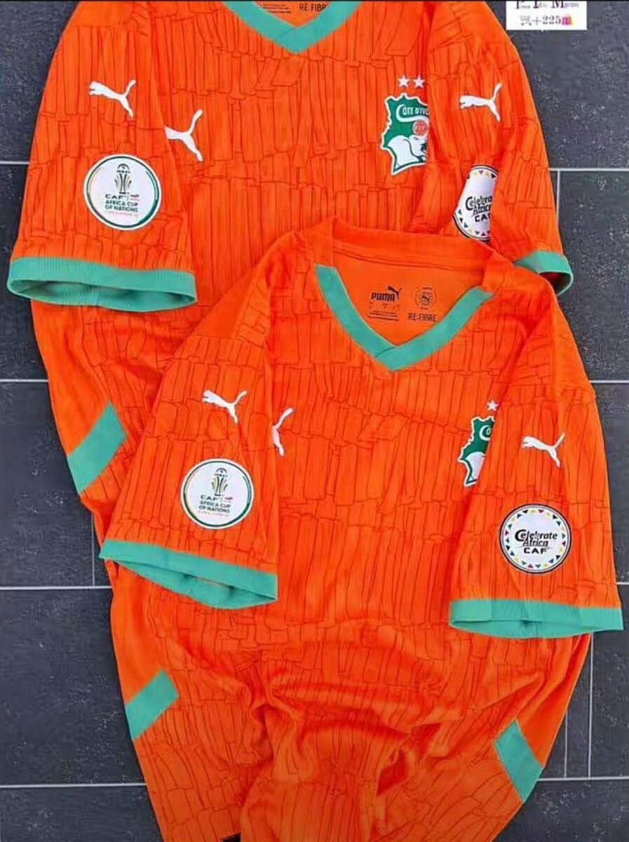 Maillots de football Puma