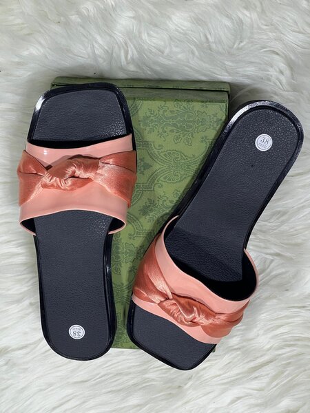 Sandales élégantes femmes