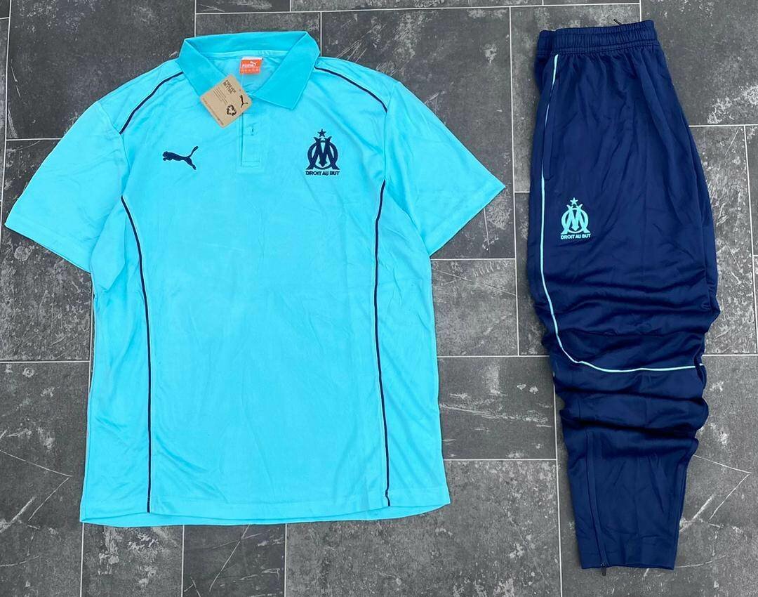 Ensemble de survêtement sportif