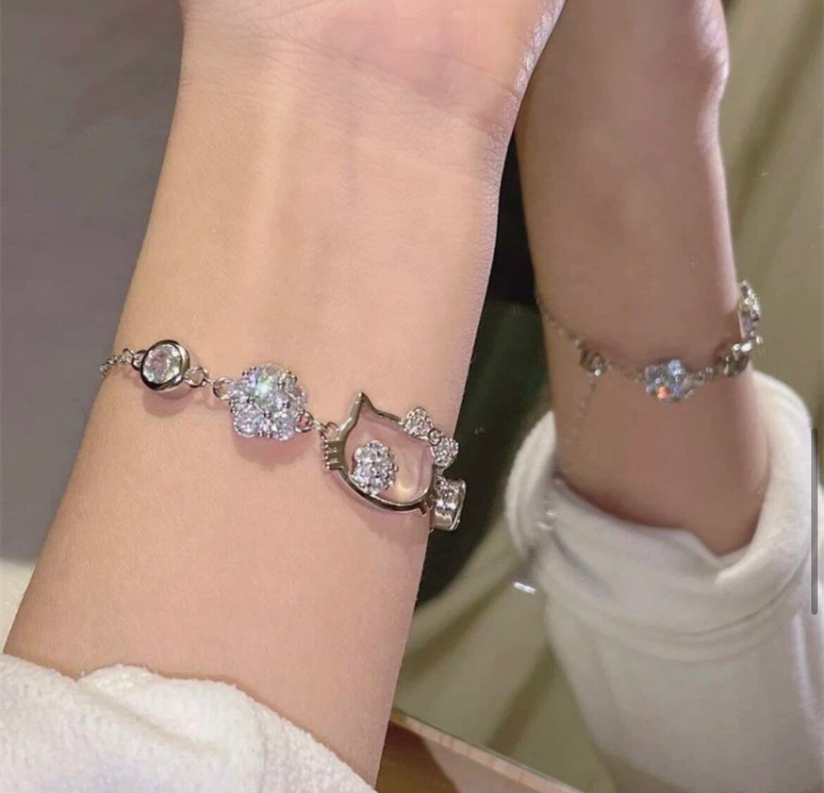 Hello kitty браслет