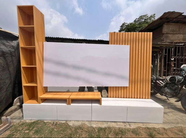 Meuble TV en bois moderne