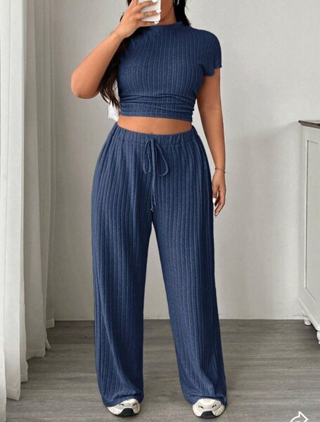 Ensemble femme : Top et pantalon large