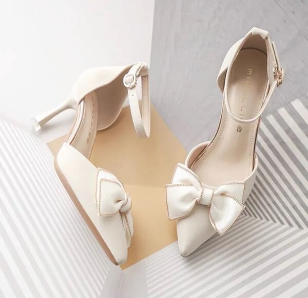 Женские туфли