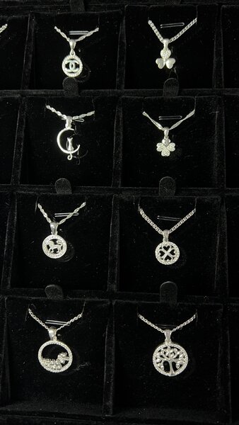 Цепочки с кулоном