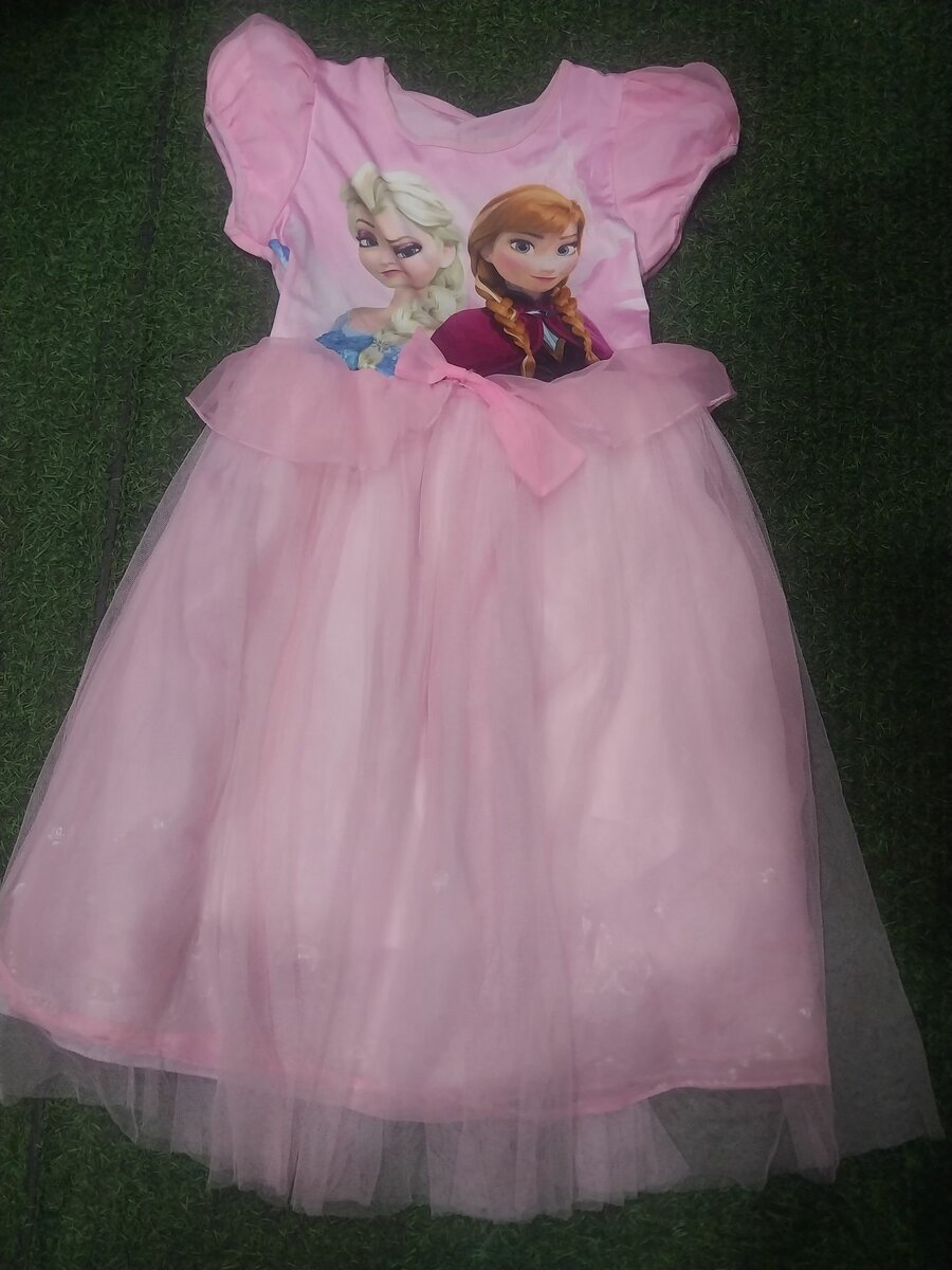 Beauty dresses for girls