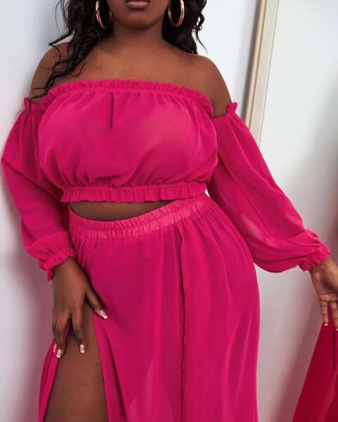 Robe fuchsia épaules dénudées