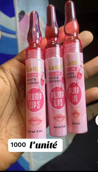 Gloss à lèvres volumisant