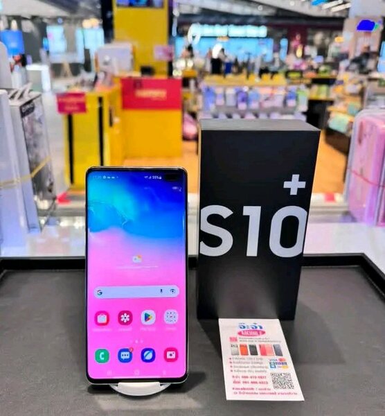 Samsung Galaxy S10+ Smartphone