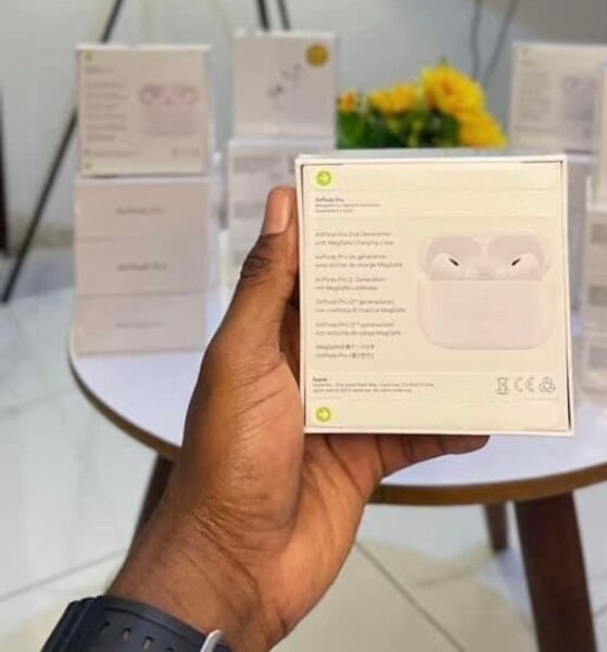 Apple AirPods Pro Apple