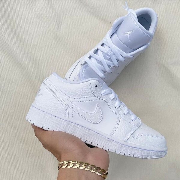 Nike Jordan 1