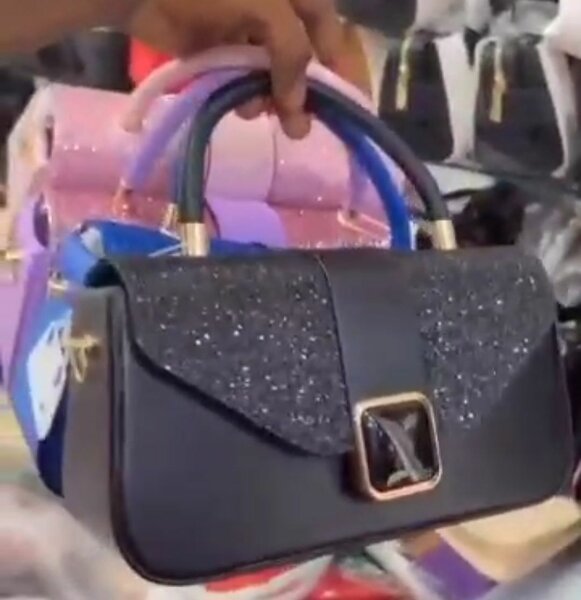 Sac à main pailleté chic