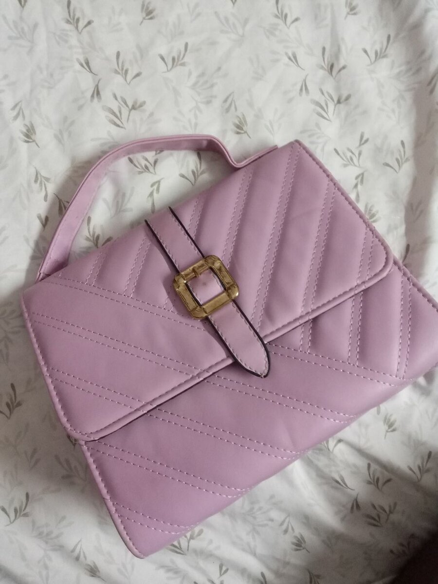 Sac à main matelassé violet