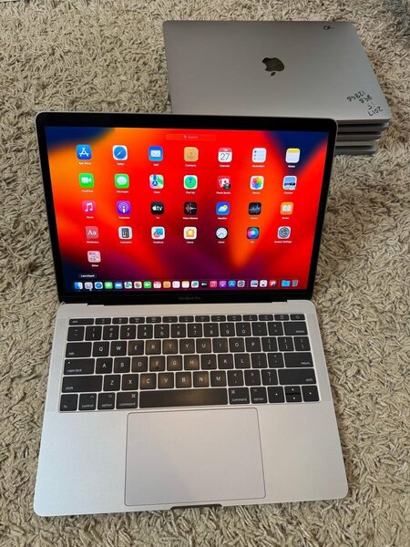 MacBook Pro 13" Retina