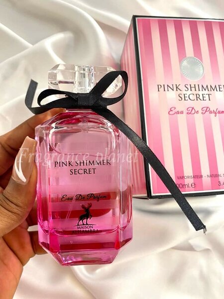 Pink shimmer perfume