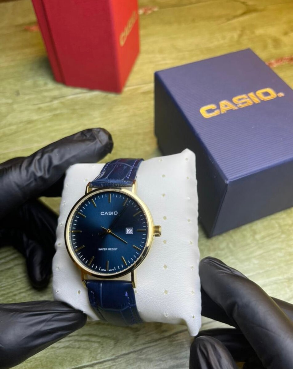 Montre élégante Casio Homme