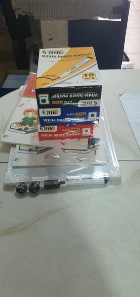 Ensemble de marqueurs pour tableau blanc