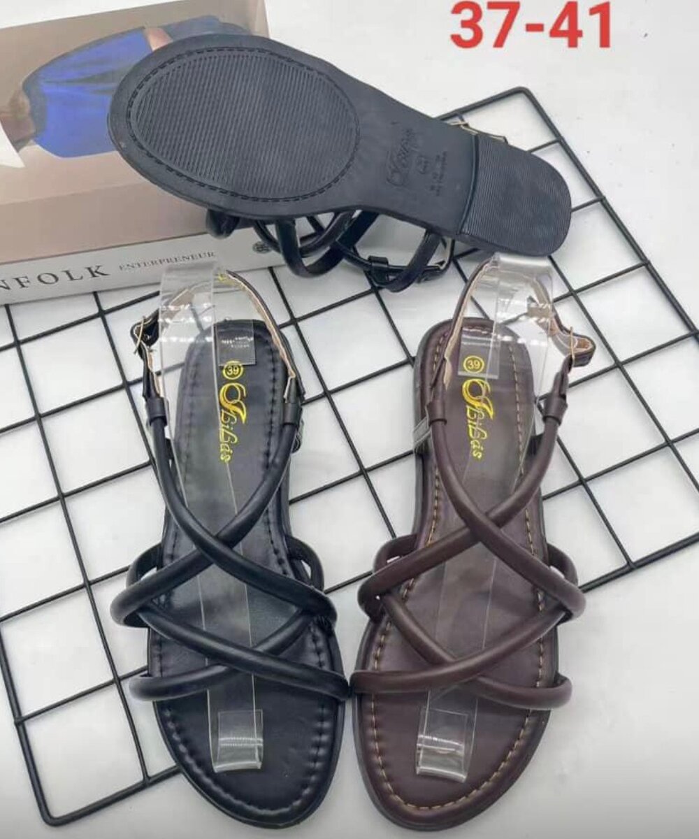 Sandale fermée pour femme