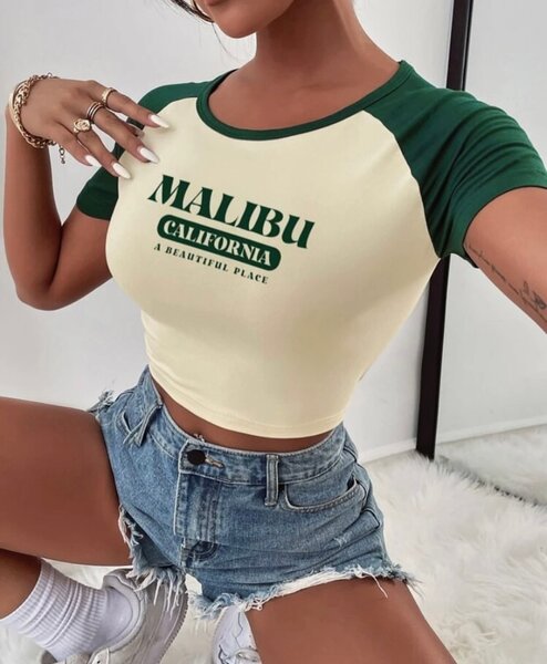 T-shirt courte tendance femme