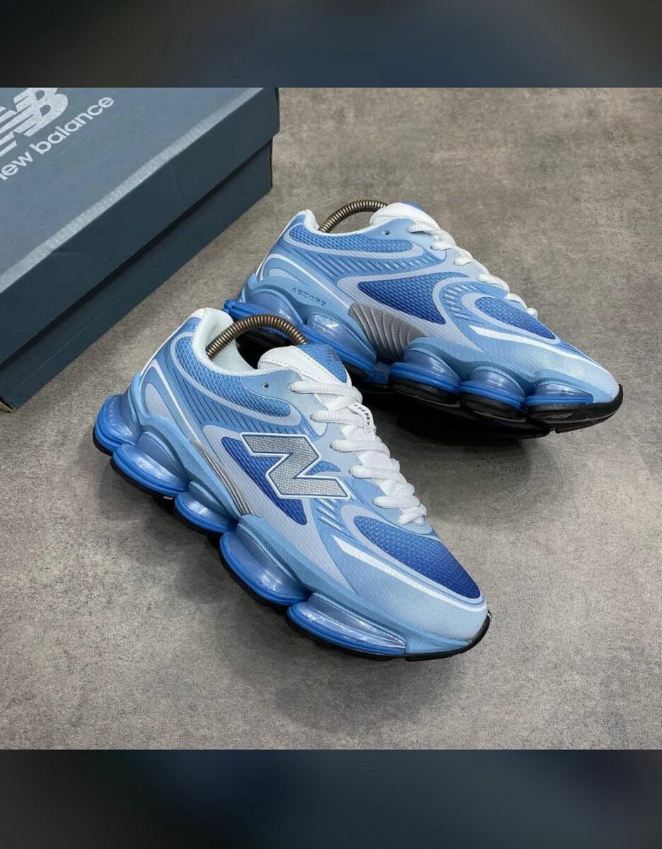 Sneakers New Balance 2002R