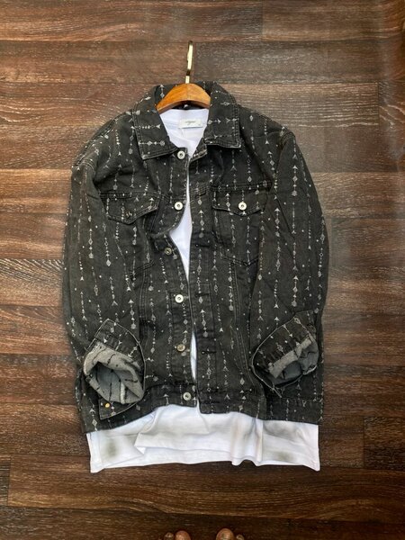 Veste en jean noire étoile