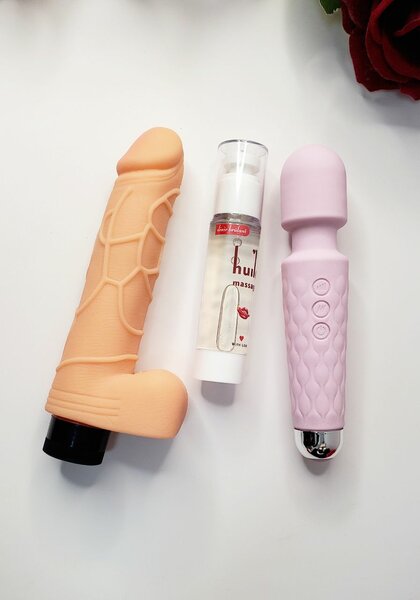 Vibromasseur et Huile de Massage