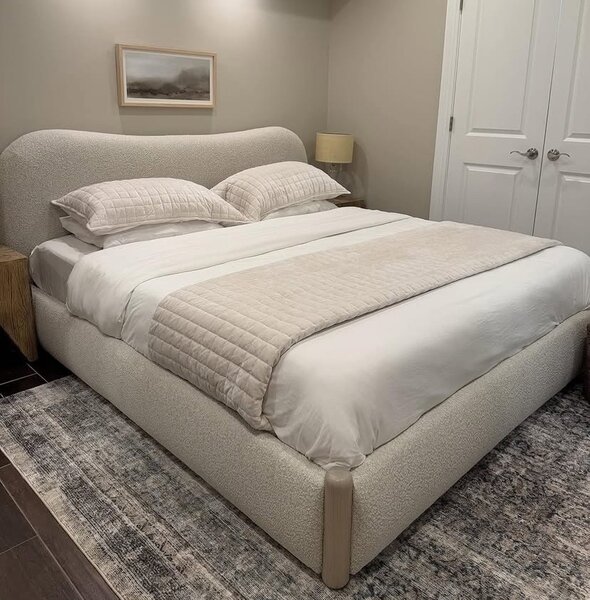 Lit double moderne en tissu