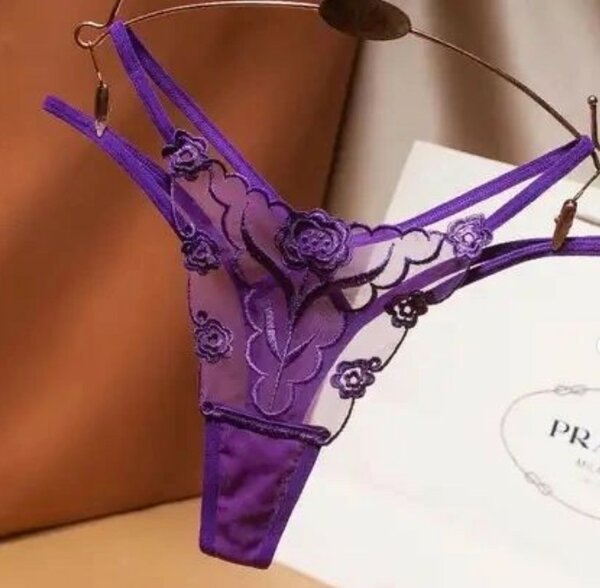 Lace women's panties