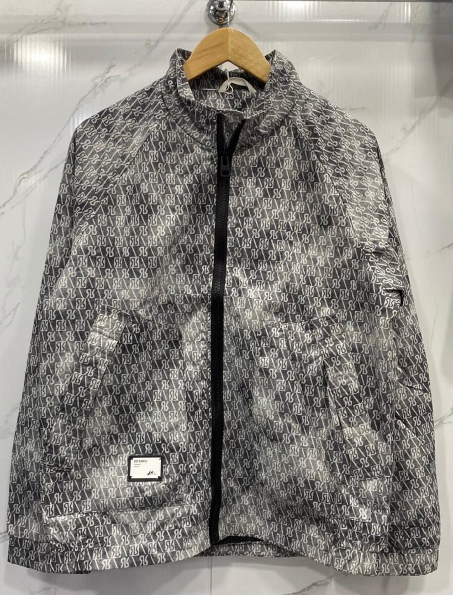 Vestes légères imprimées