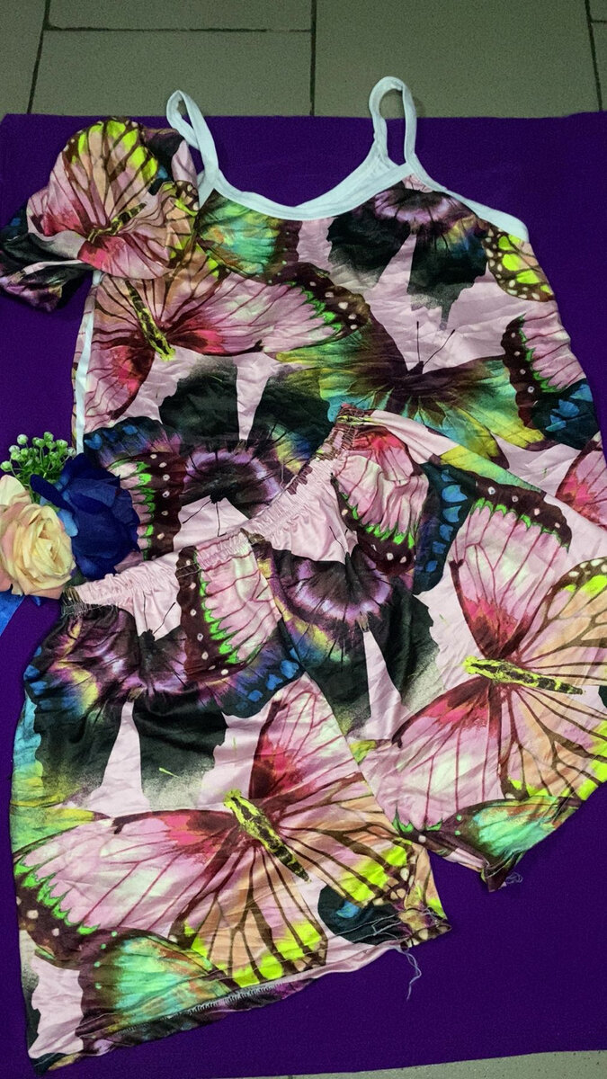 Pyjama papillon coloré