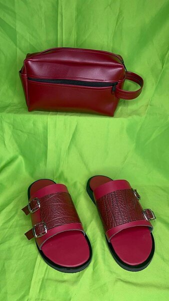 Sandales élégantes avec trousse