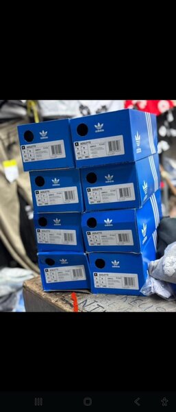 Chaussures Adidas Classiques