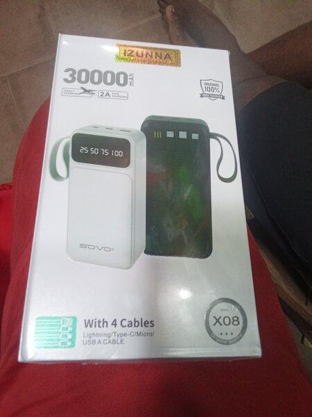 Power Bank 30000mAh Multi-Câbles
