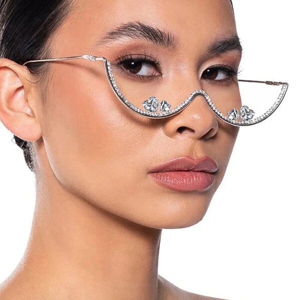 Fashion sunglasses for women