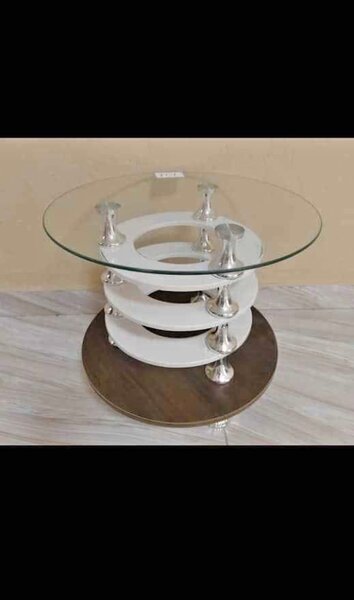 Table basse moderne en verre