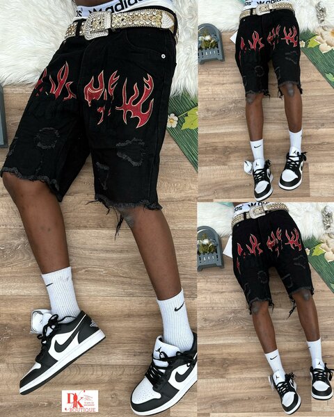 Shorts en jean avec flammes