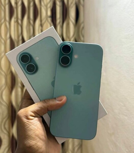 iPhone 15 Bleu Neuf