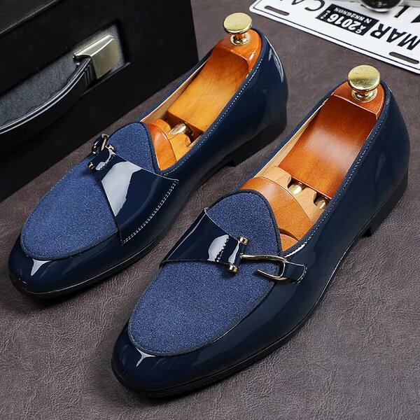Mocassins élégants en cuir bleu