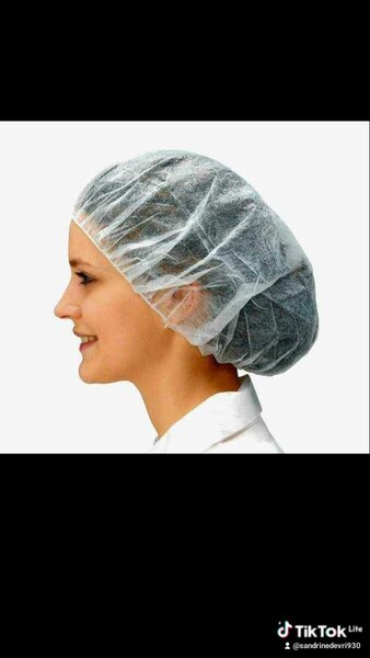 Charlotte blanc pour protéger les cheveux 2500f le parquet