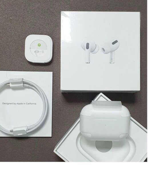 Apple AirPods 2rd generation