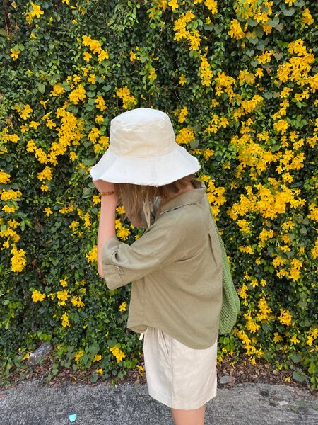 Панама с широкими полями