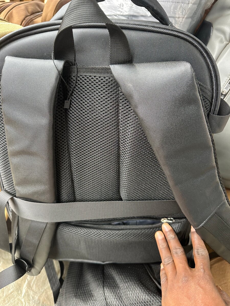 Sac à dos rigide élégant