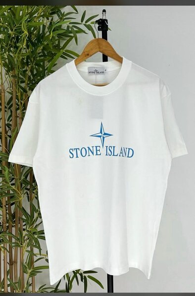 T-shirt blanc imprimé élégant