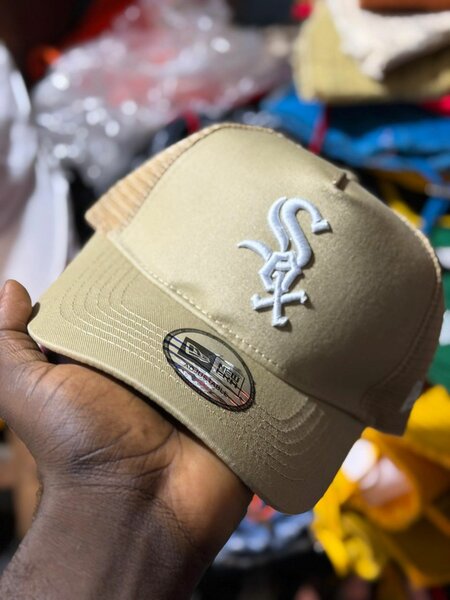 Casquette beige sport