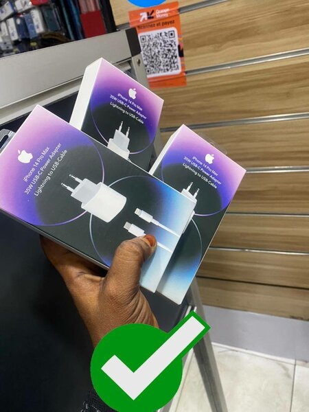 Chargeur iPhone 14 pro max