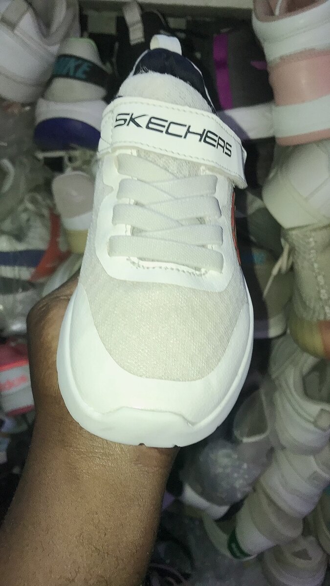 Baskets Skechers Enfant Confort