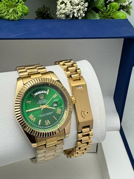 Gold Rolex watch with Bracelet
