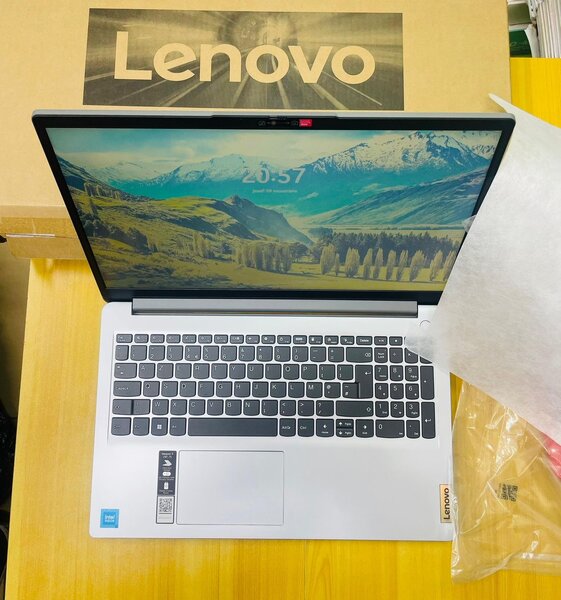 Ordinateur portable Lenovo