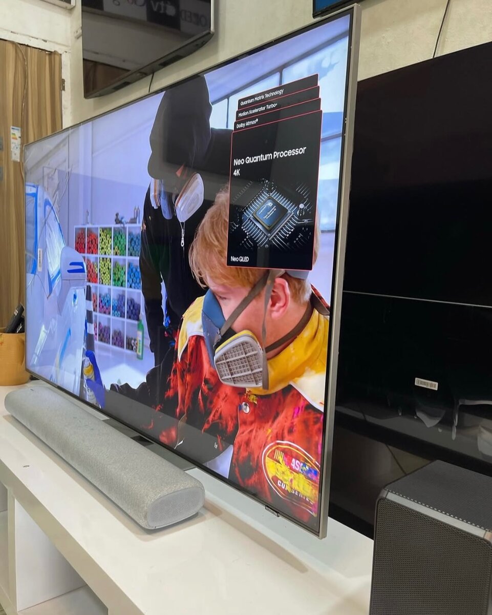 PALACE ELECTRONIC SAMSUNG QLED Q80A