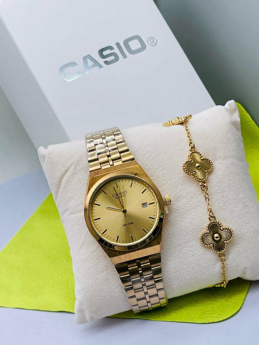 Montre casio accompagner de bracelet