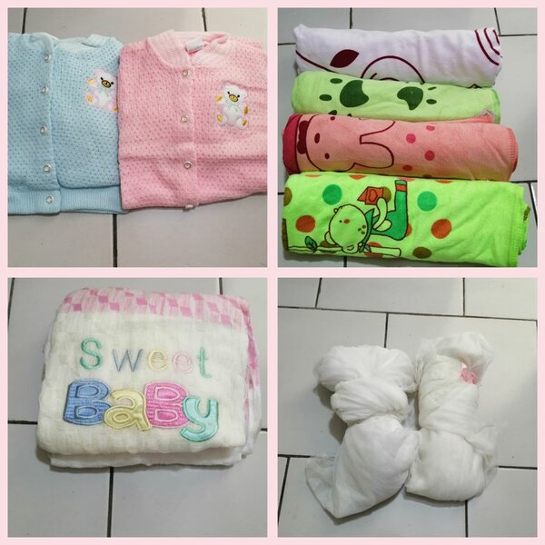 moustiquaires, serviettes, habit en laine et drap